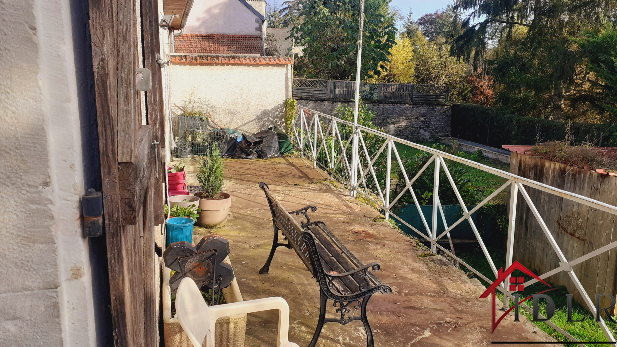 Photo 2